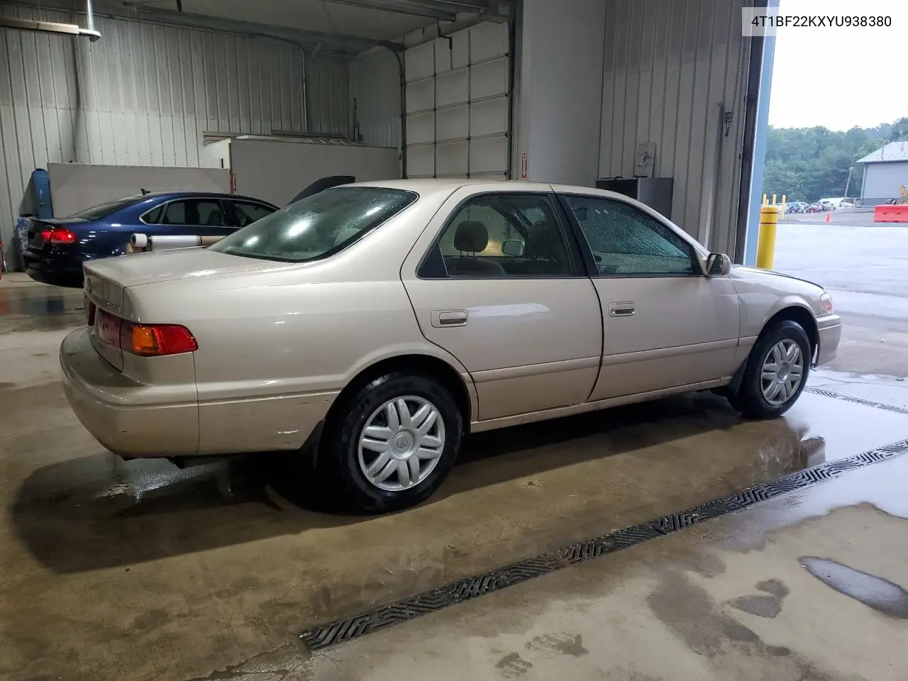 2000 Toyota Camry Le VIN: 4T1BF22KXYU938380 Lot: 60046435