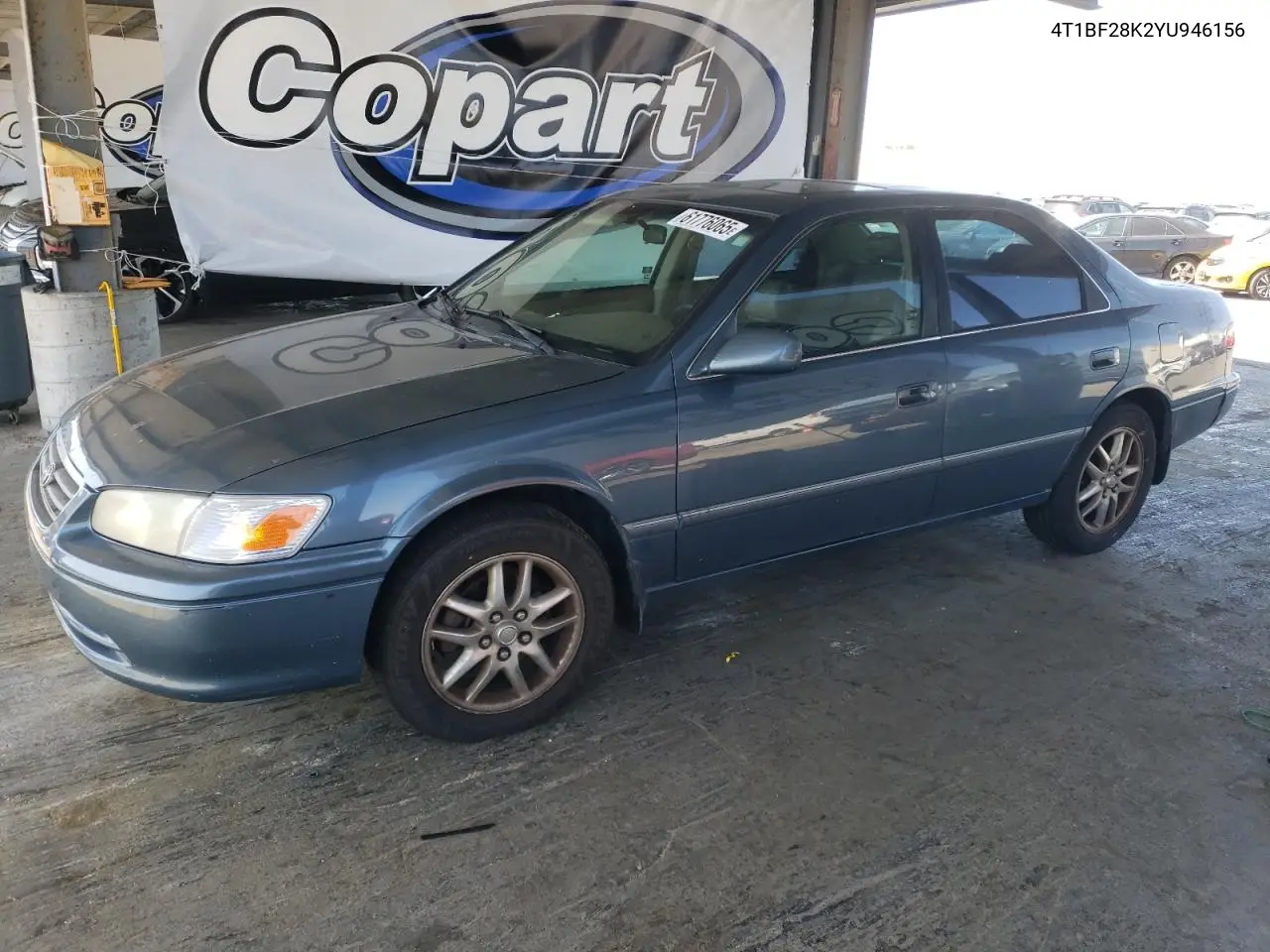 2000 Toyota Camry Le VIN: 4T1BF28K2YU946156 Lot: 61776065