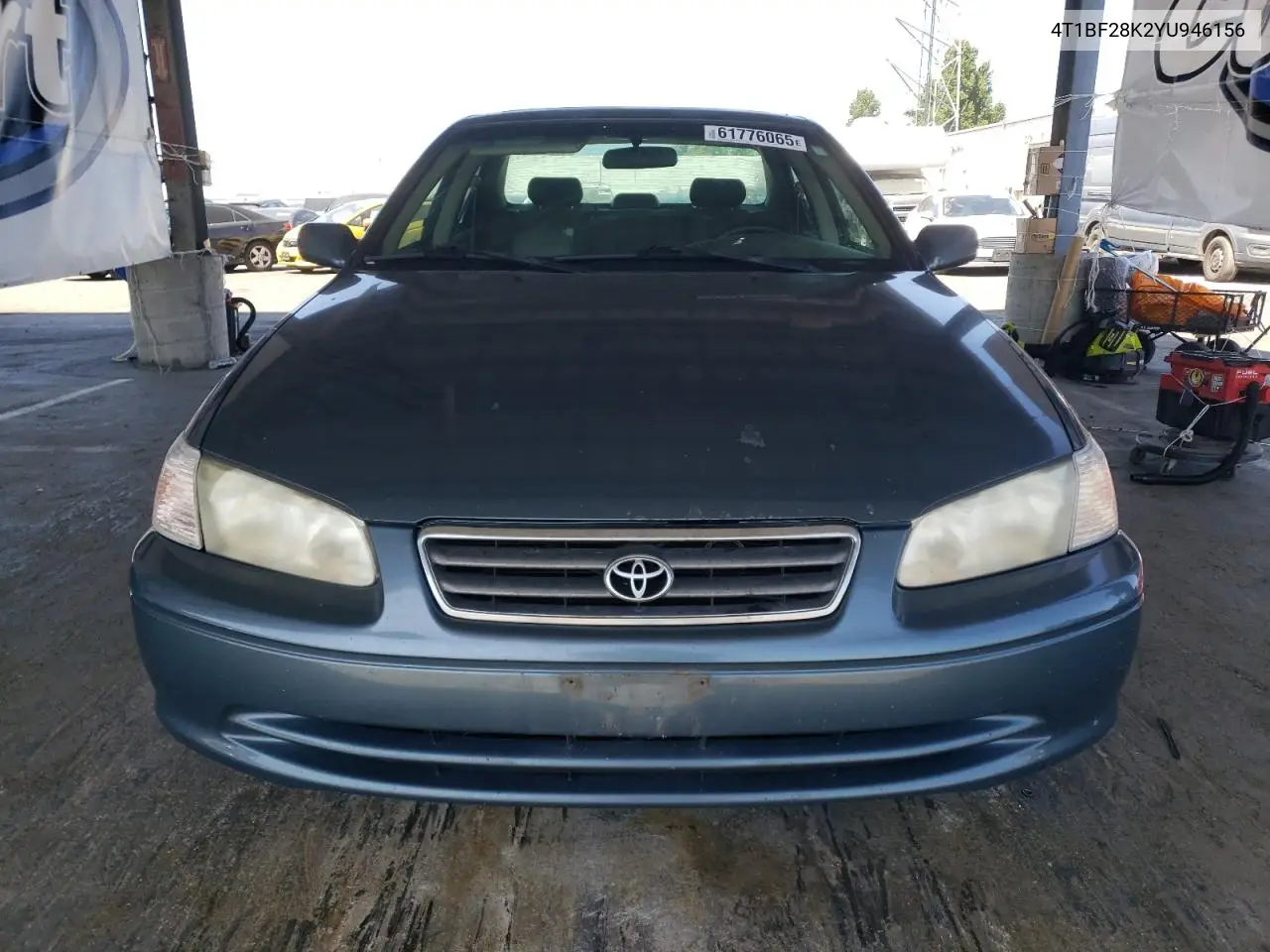 2000 Toyota Camry Le VIN: 4T1BF28K2YU946156 Lot: 61776065