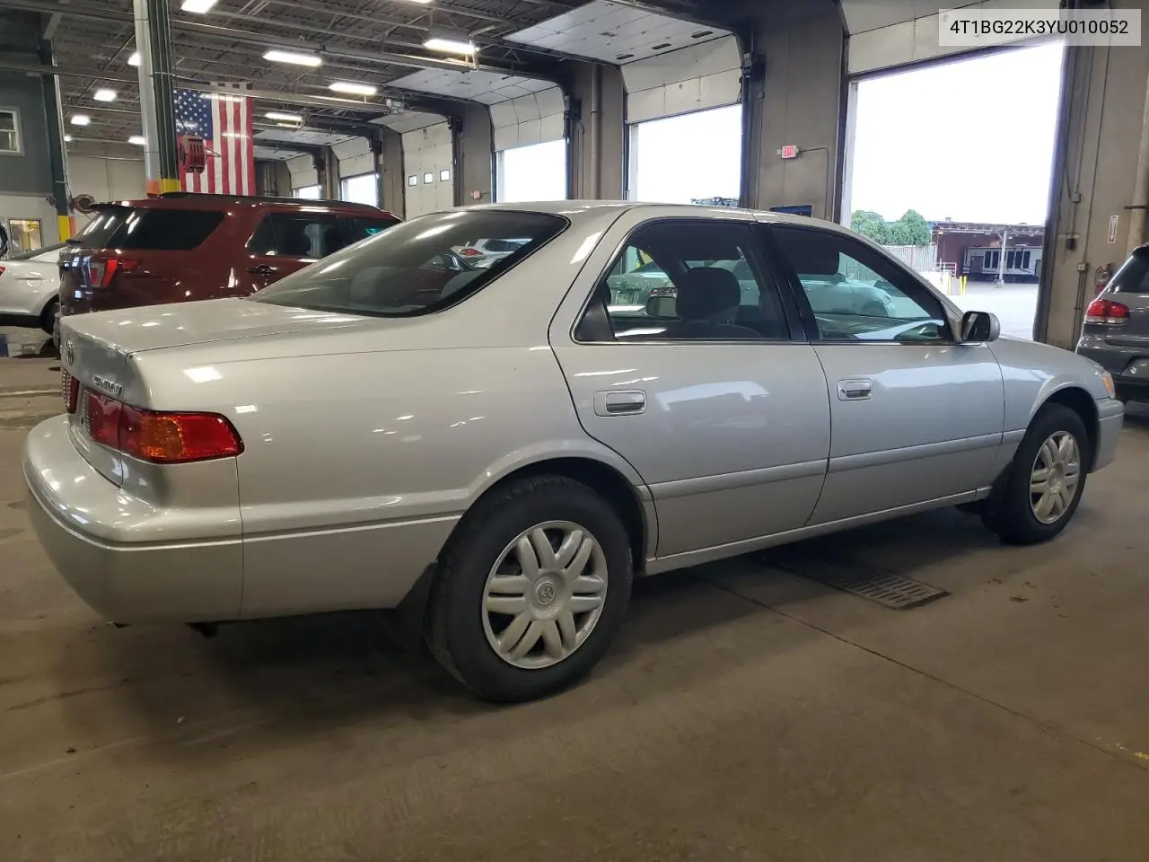2000 Toyota Camry Ce VIN: 4T1BG22K3YU010052 Lot: 62152885