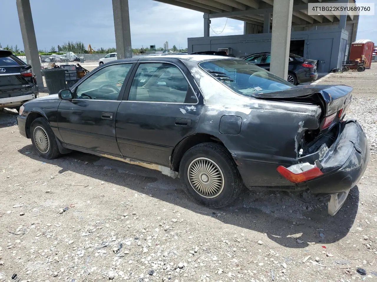 2000 Toyota Camry Ce VIN: 4T1BG22K5YU689760 Lot: 62493545