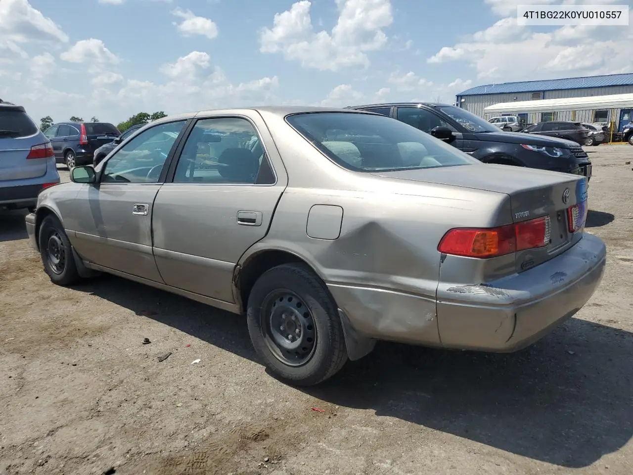 2000 Toyota Camry Ce VIN: 4T1BG22K0YU010557 Lot: 62556385