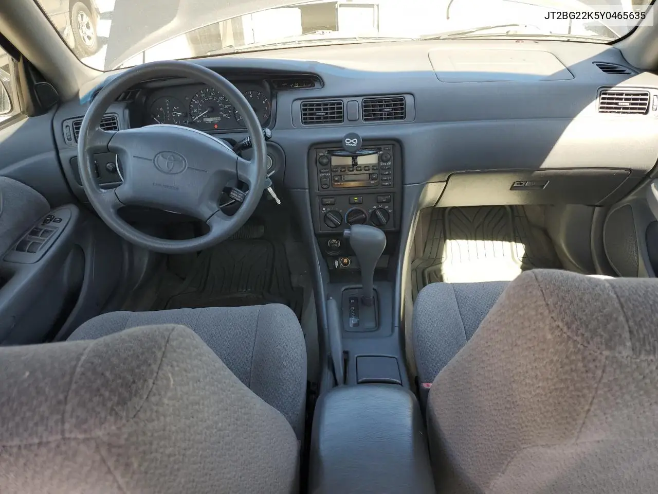 2000 Toyota Camry Ce VIN: JT2BG22K5Y0465635 Lot: 63313705