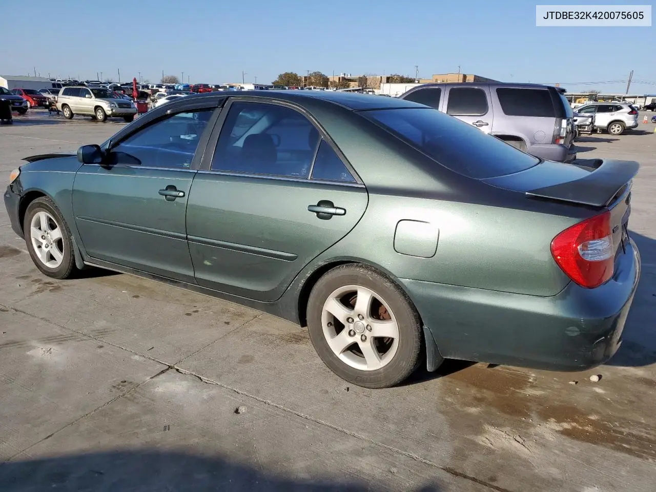 2002 Toyota Camry Le VIN: JTDBE32K420075605 Lot: 48949595