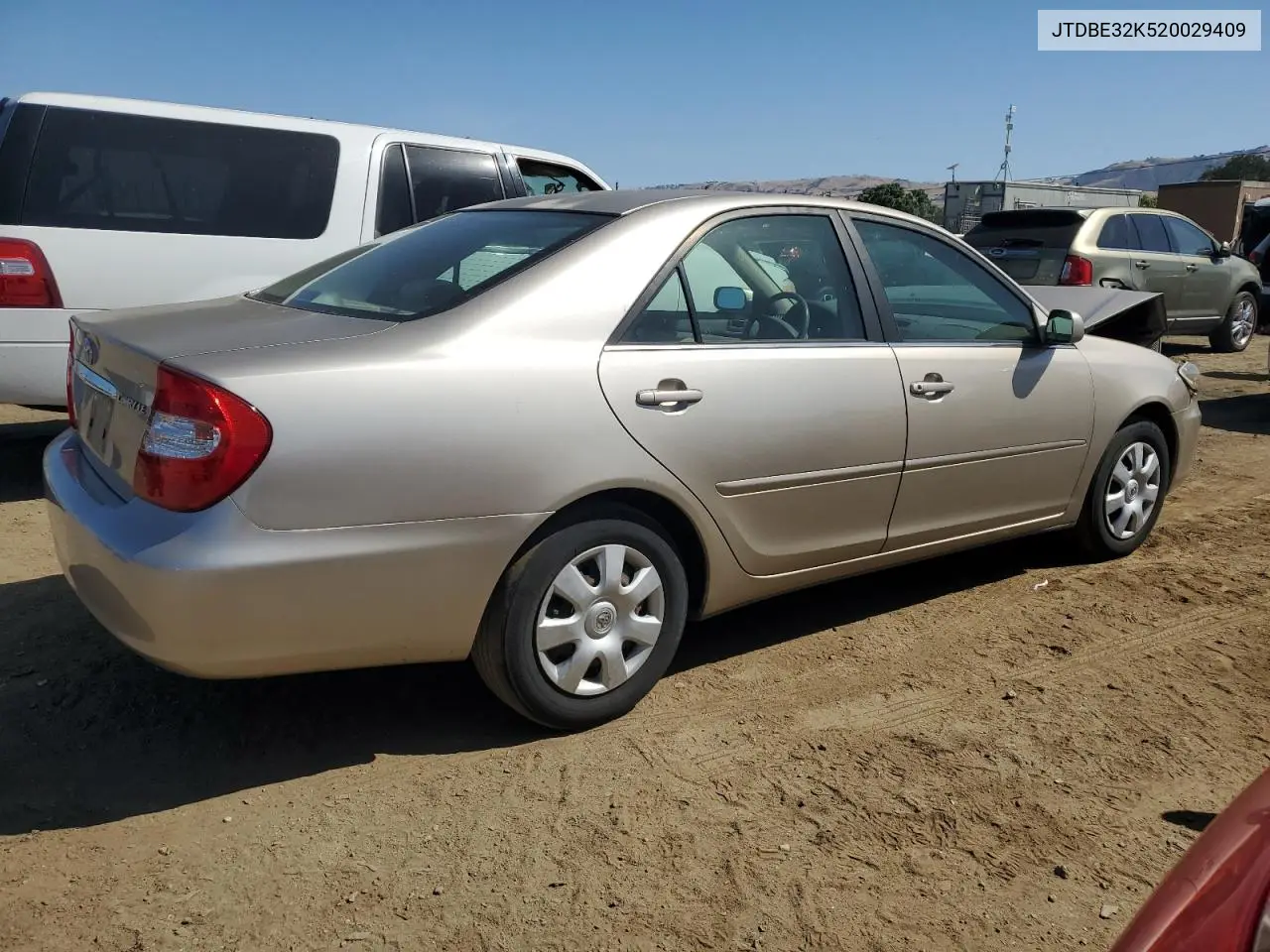2002 Toyota Camry Le VIN: JTDBE32K520029409 Lot: 59185495