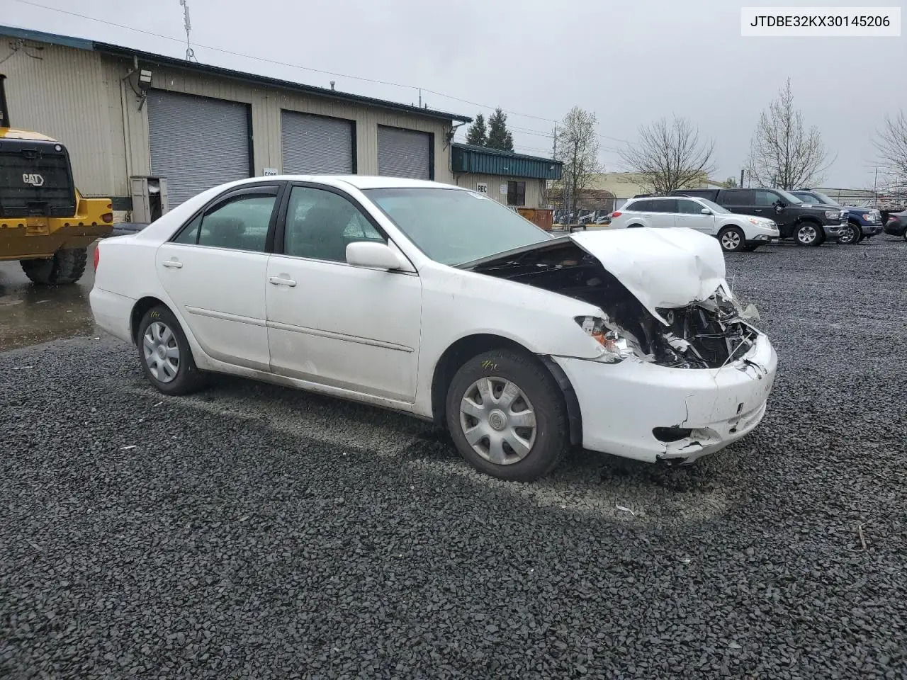 2003 Toyota Camry Le VIN: JTDBE32KX30145206 Lot: 52165395