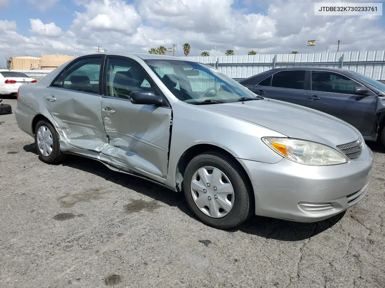 2003 Toyota Camry Le VIN: JTDBE32K730233761 Lot: 56600115