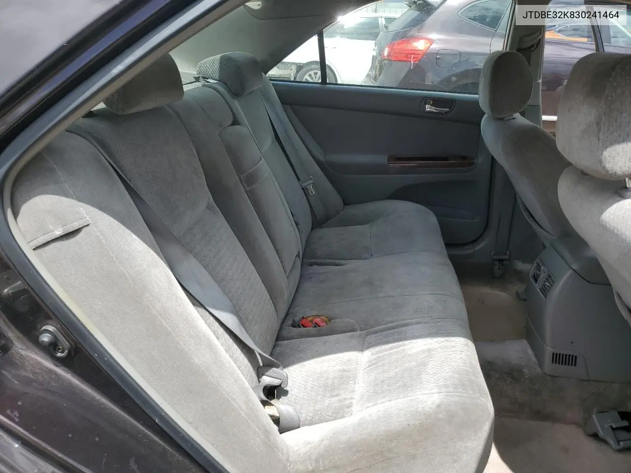 2003 Toyota Camry Le VIN: JTDBE32K830241464 Lot: 56765425