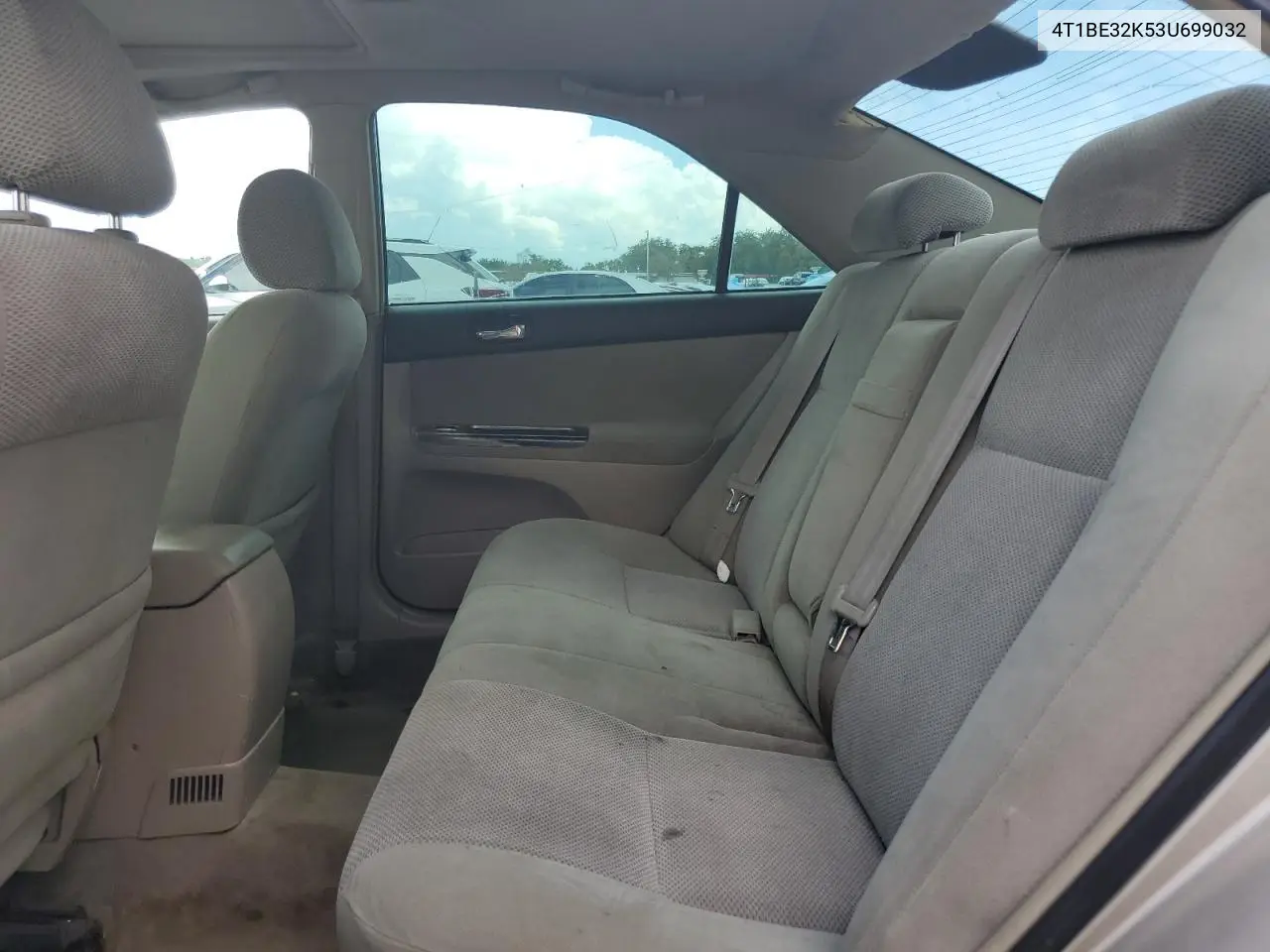 2003 Toyota Camry Le VIN: 4T1BE32K53U699032 Lot: 62203255