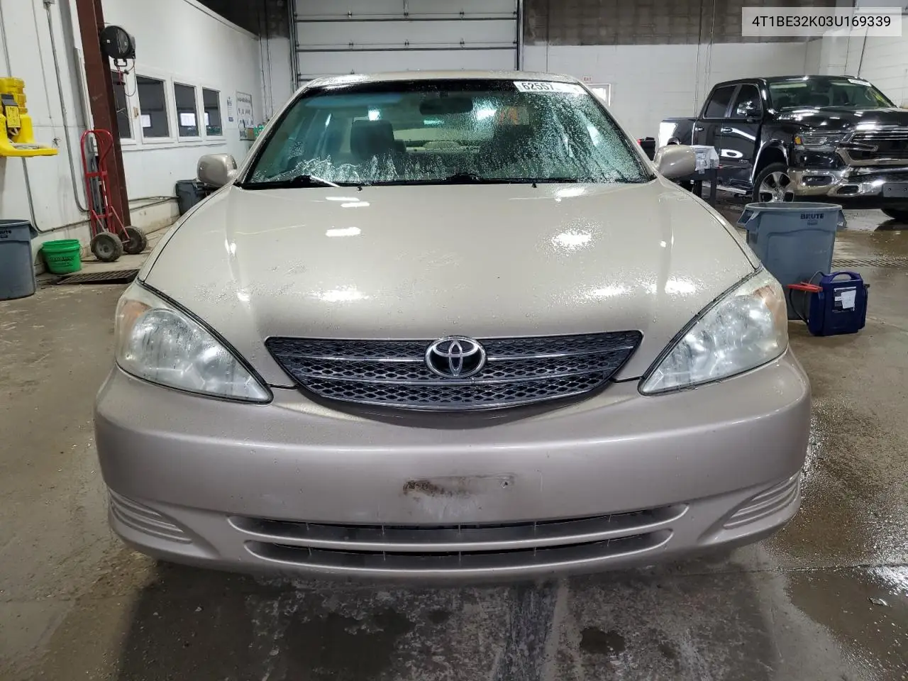 2003 Toyota Camry Le VIN: 4T1BE32K03U169339 Lot: 62557525