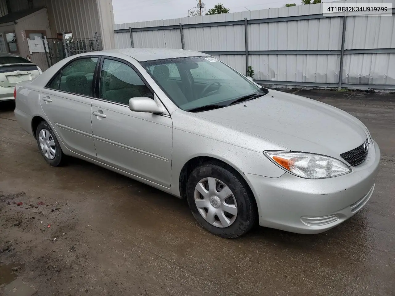 2004 Toyota Camry Le VIN: 4T1BE32K34U919799 Lot: 56546535