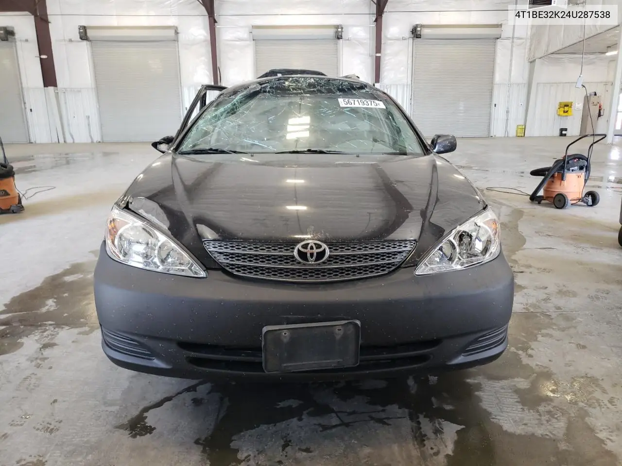 2004 Toyota Camry Le VIN: 4T1BE32K24U287538 Lot: 56719375