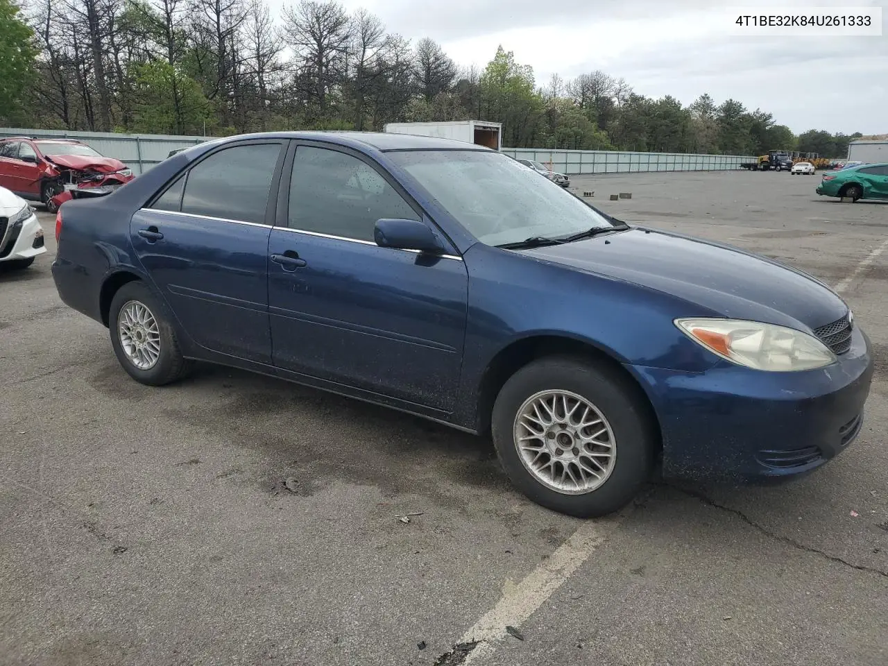 2004 Toyota Camry Le VIN: 4T1BE32K84U261333 Lot: 56899435