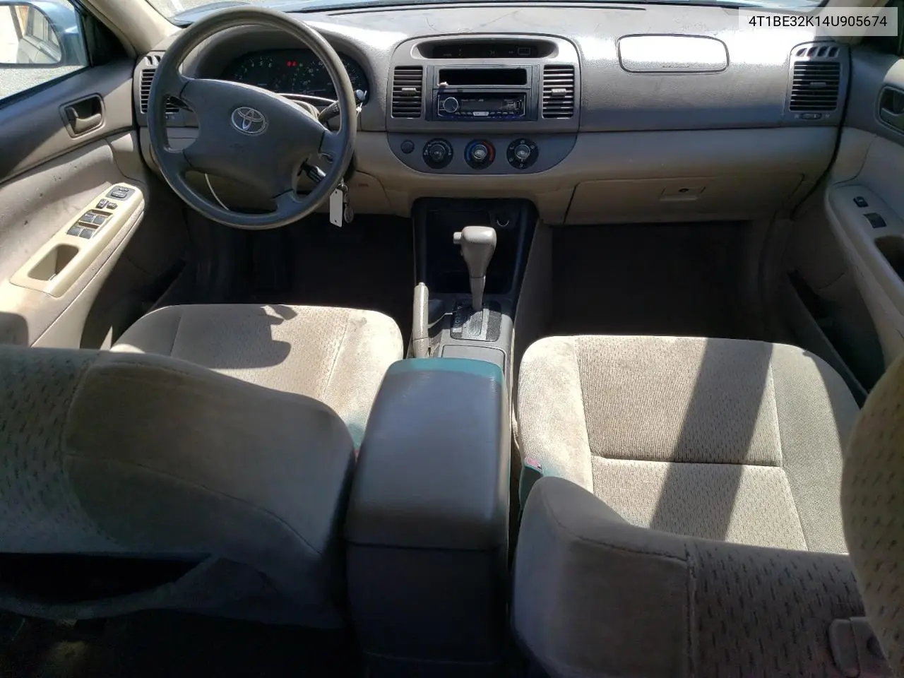4t1be32k14u905674 4T1BE32K14U905674 2004 Toyota Camry Le