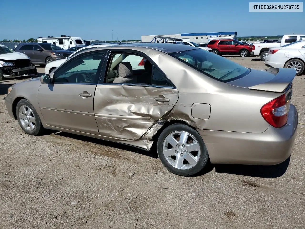 2004 Toyota Camry Le VIN: 4T1BE32K94U278755 Lot: 62576935