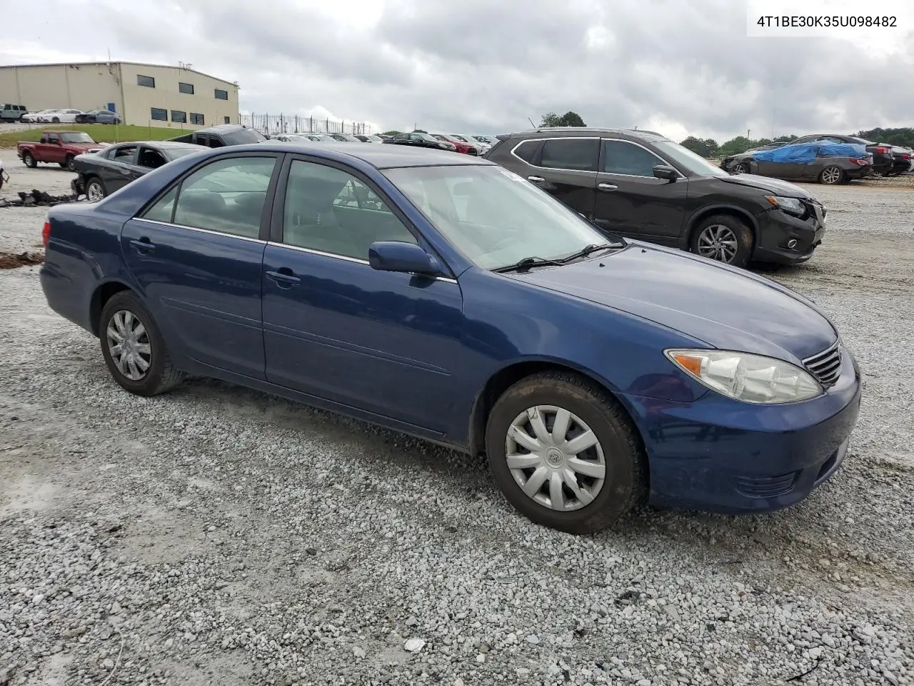 2005 Toyota Camry Le VIN: 4T1BE30K35U098482 Lot: 54817725