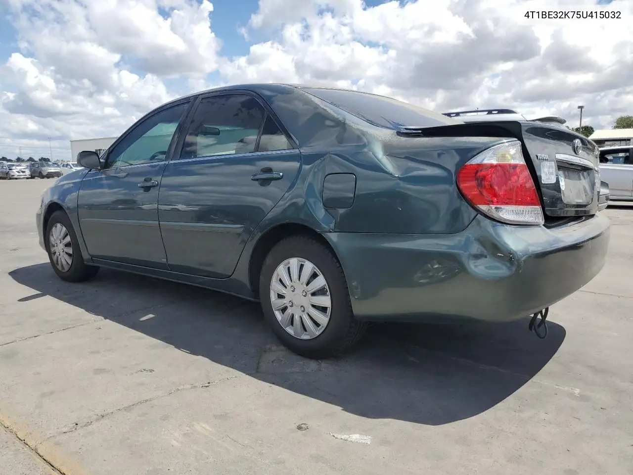 2005 Toyota Camry Le VIN: 4T1BE32K75U415032 Lot: 56669815