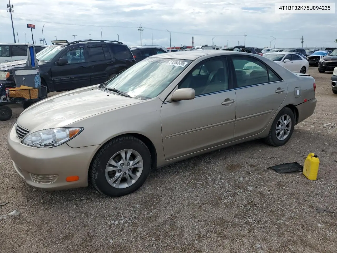 2005 Toyota Camry Le VIN: 4T1BF32K75U094235 Lot: 61254605