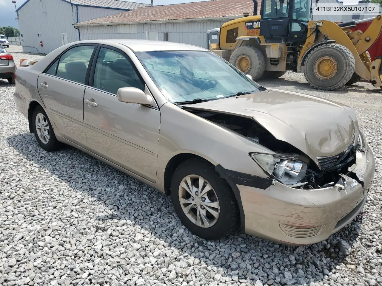 2005 Toyota Camry Le VIN: 4T1BF32KX5U107107 Lot: 62385185