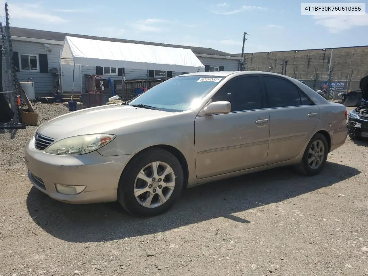 2005 Toyota Camry Le VIN: 4T1BF30K75U610385 Lot: 62464535