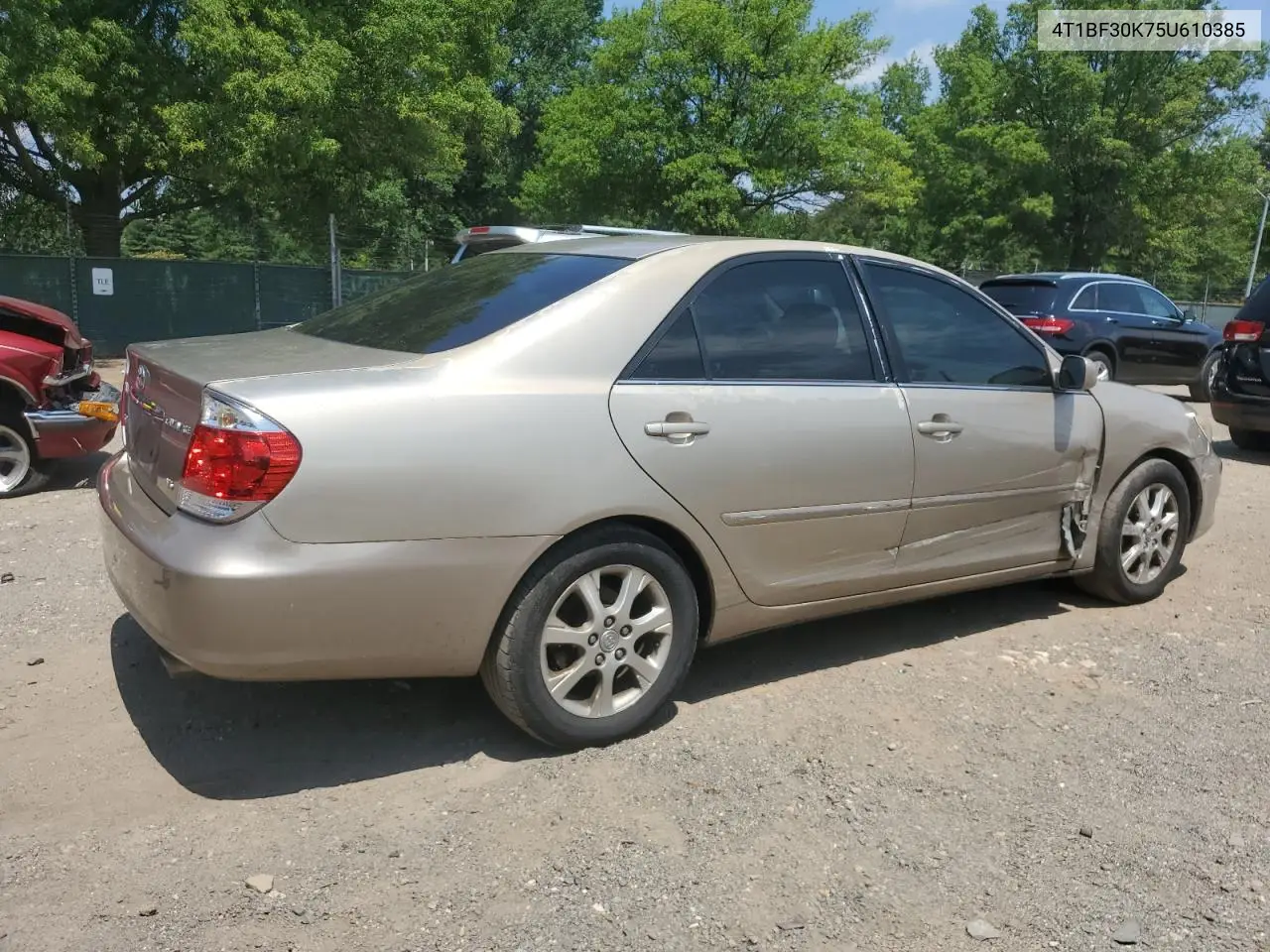 2005 Toyota Camry Le VIN: 4T1BF30K75U610385 Lot: 62464535