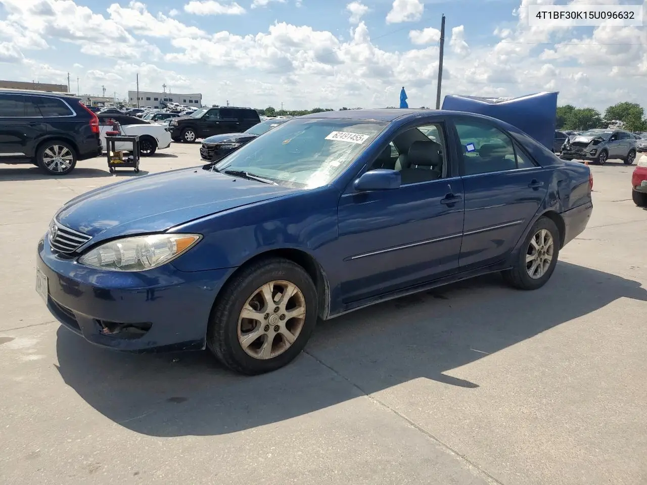 2005 Toyota Camry Le VIN: 4T1BF30K15U096632 Lot: 62491455