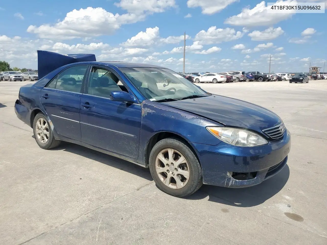 2005 Toyota Camry Le VIN: 4T1BF30K15U096632 Lot: 62491455