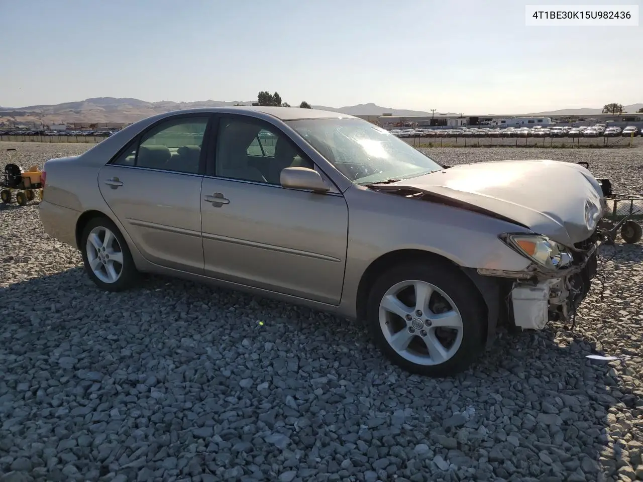 2005 Toyota Camry Le VIN: 4T1BE30K15U982436 Lot: 62937925