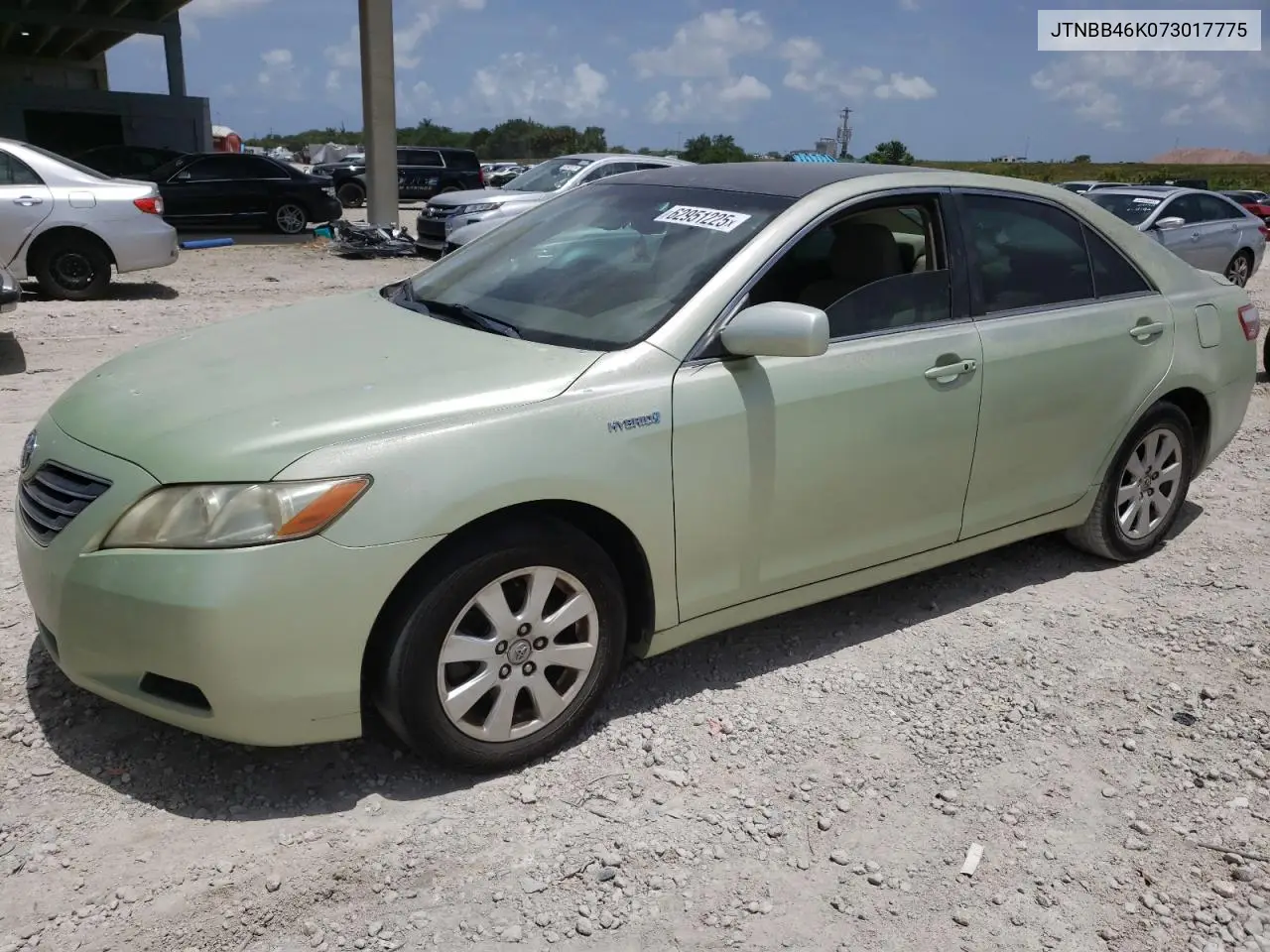 2007 Toyota Camry Hybrid VIN: JTNBB46K073017775 Lot: 62951225