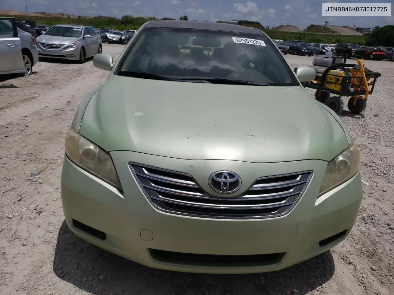 2007 Toyota Camry Hybrid VIN: JTNBB46K073017775 Lot: 62951225