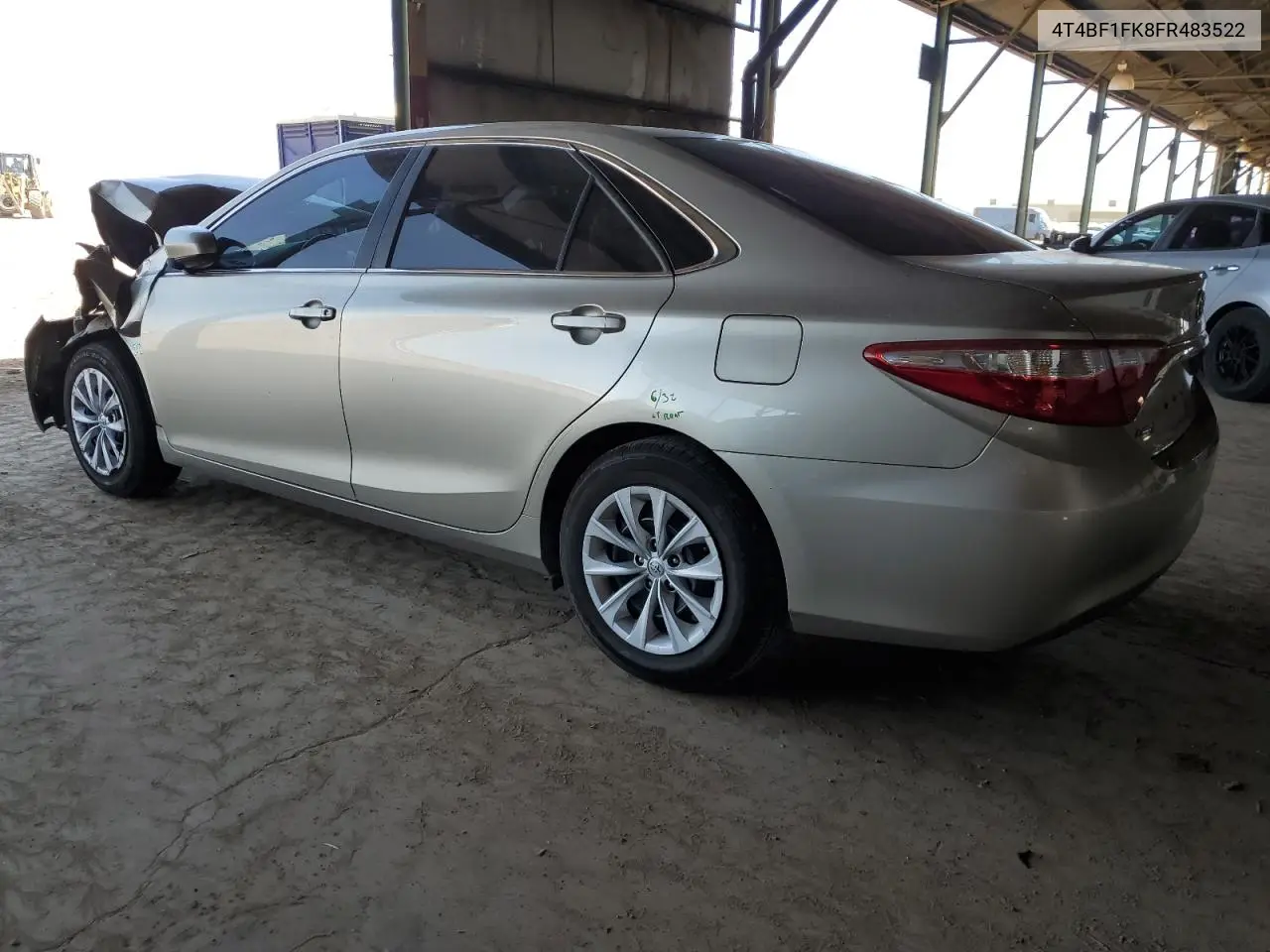 2015 Toyota Camry Le VIN: 4T4BF1FK8FR483522 Lot: 56401325