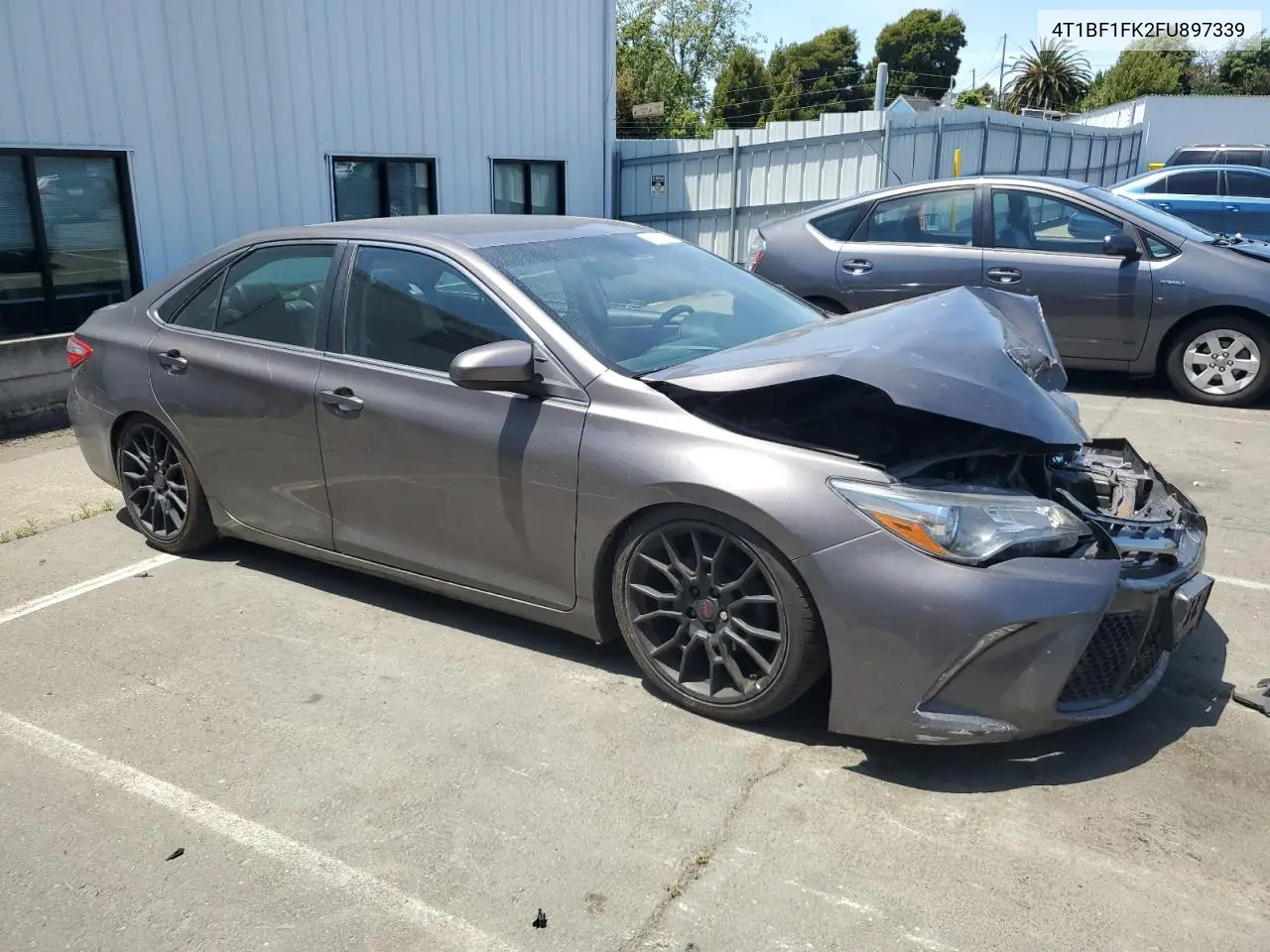2015 Toyota Camry Le VIN: 4T1BF1FK2FU897339 Lot: 56938075