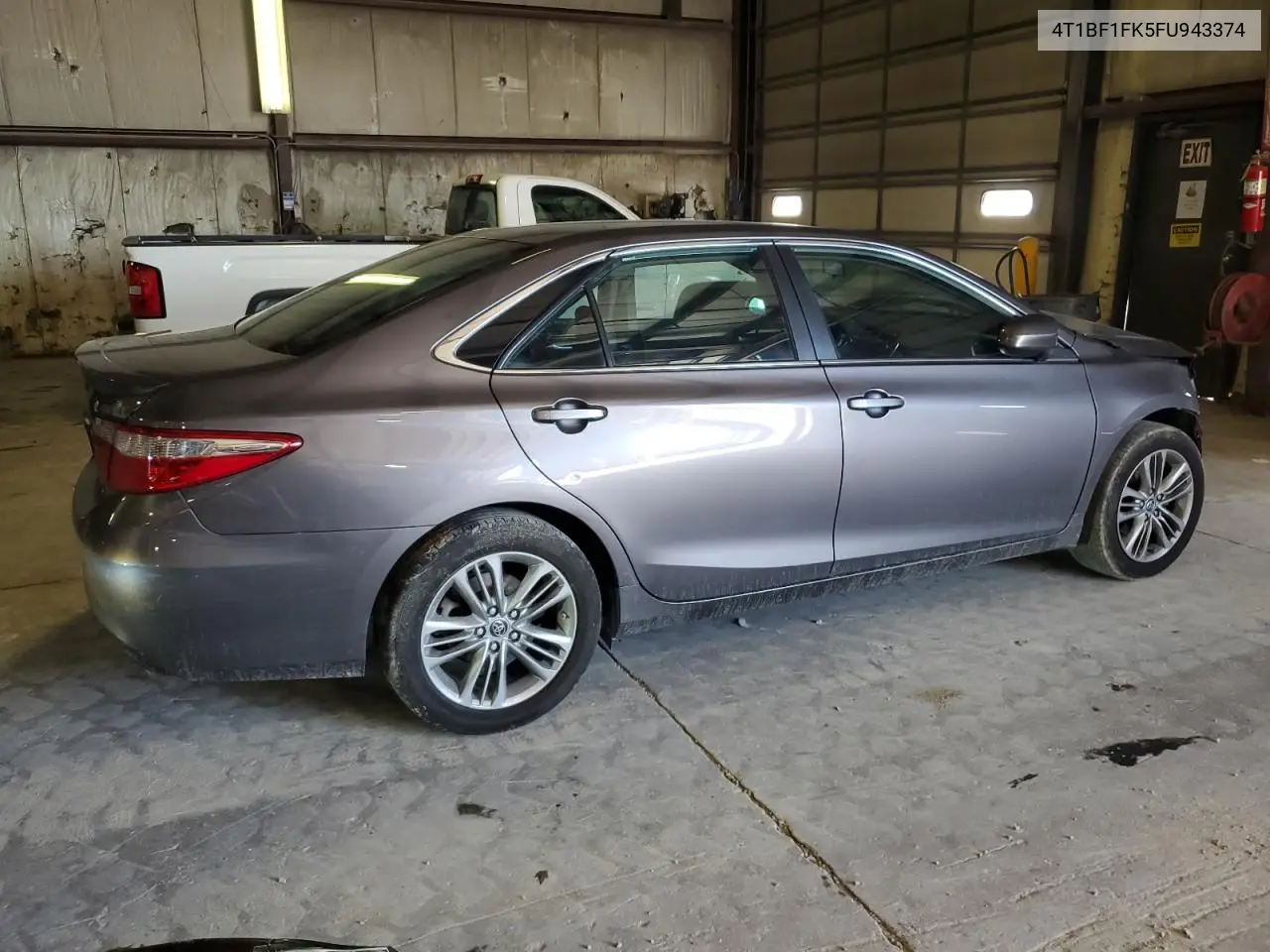 2015 Toyota Camry Le VIN: 4T1BF1FK5FU943374 Lot: 62825685
