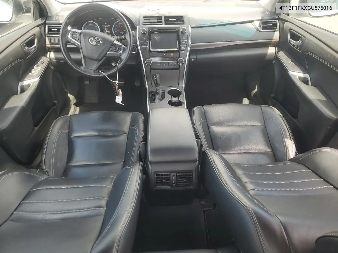 4t1bf1fkxgu575016 4T1BF1FKXGU575016 2016 Toyota Camry Le