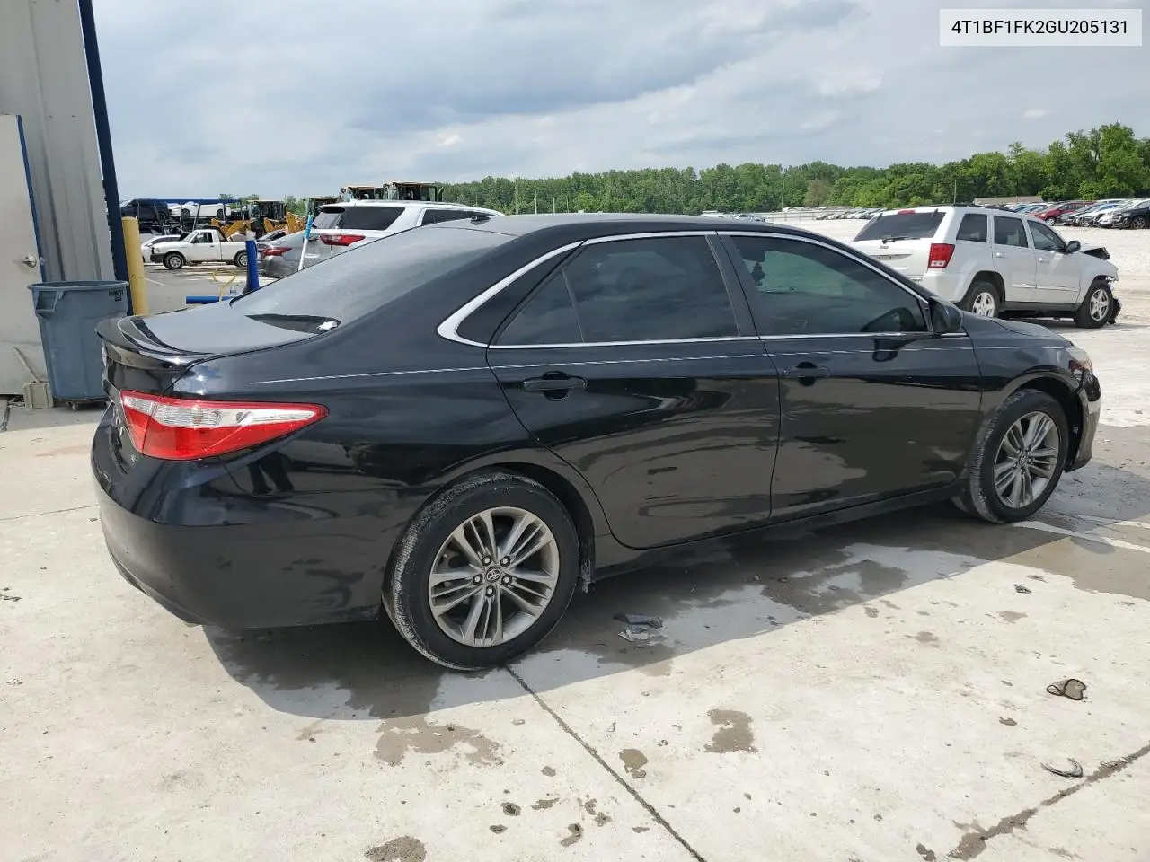 2016 Toyota Camry Le VIN: 4T1BF1FK2GU205131 Lot: 56918595