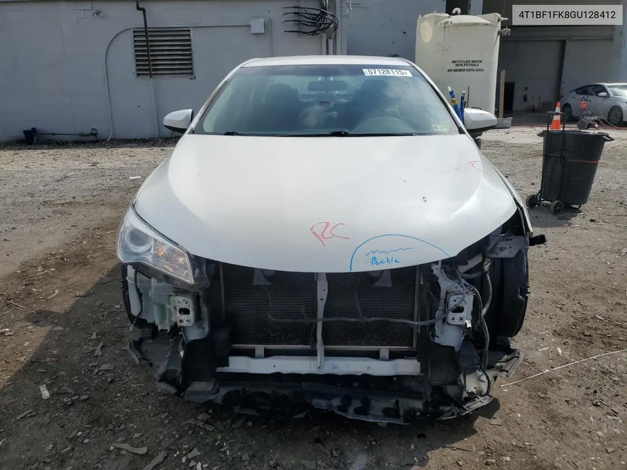 2016 Toyota Camry Le VIN: 4T1BF1FK8GU128412 Lot: 57128115