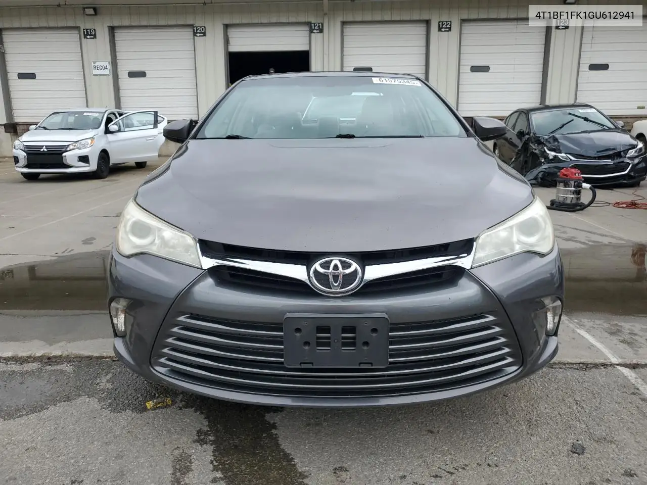 2016 Toyota Camry Le VIN: 4T1BF1FK1GU612941 Lot: 61575345