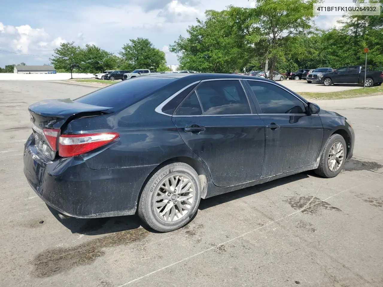 2016 Toyota Camry Le VIN: 4T1BF1FK1GU264932 Lot: 62266055