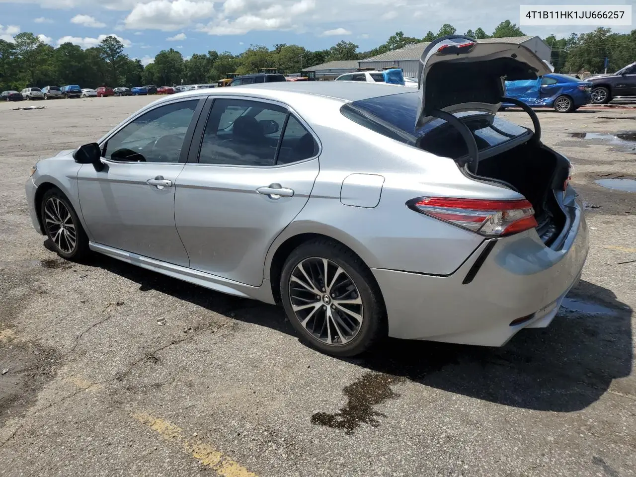 2018 Toyota Camry L VIN: 4T1B11HK1JU666257 Lot: 62793774