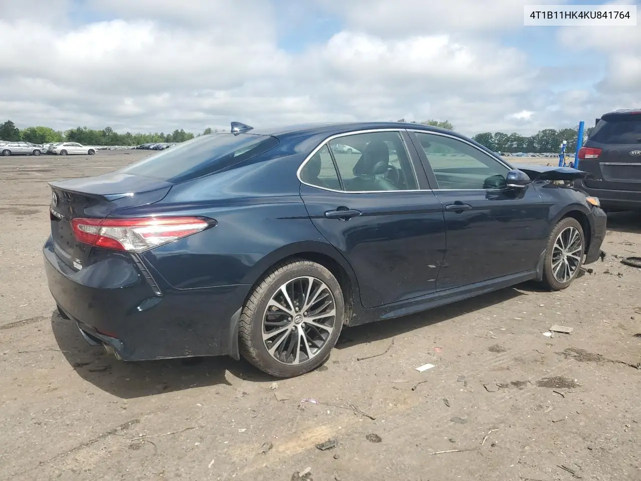 2019 Toyota Camry L VIN: 4T1B11HK4KU841764 Lot: 56915625