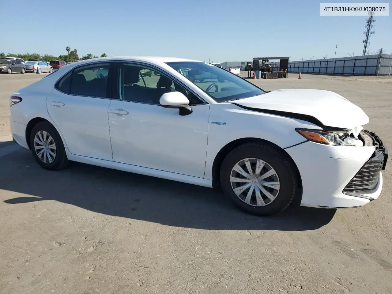 2019 Toyota Camry Le VIN: 4T1B31HKXKU008075 Lot: 56932735