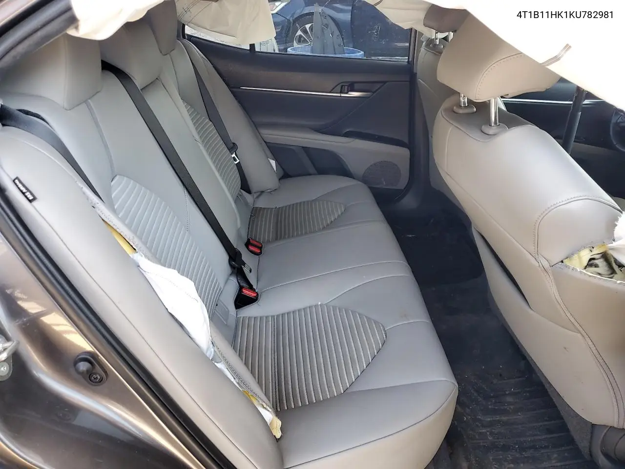 2019 Toyota Camry L VIN: 4T1B11HK1KU782981 Lot: 57120855