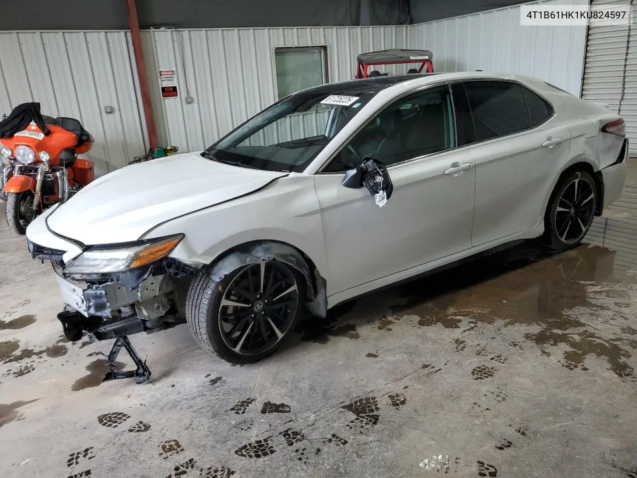2019 Toyota Camry Xse VIN: 4T1B61HK1KU824597 Lot: 61725225