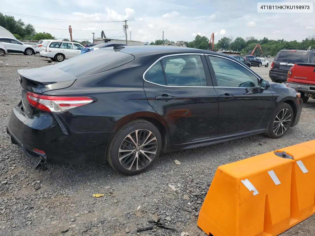 2019 Toyota Camry L VIN: 4T1B11HK7KU198973 Lot: 62568375