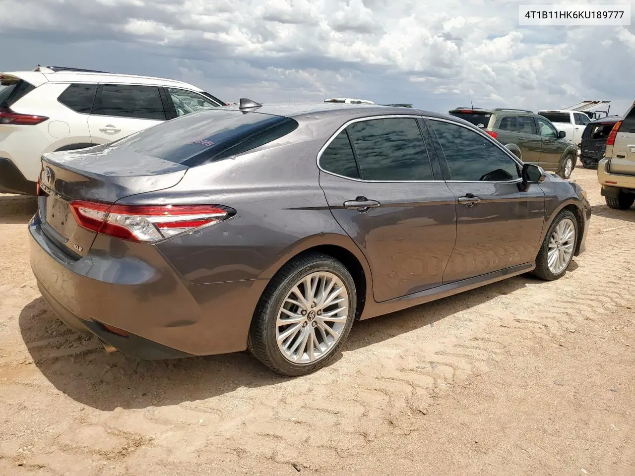 4t1b11hk6ku189777 4T1B11HK6KU189777 2019 Toyota Camry L