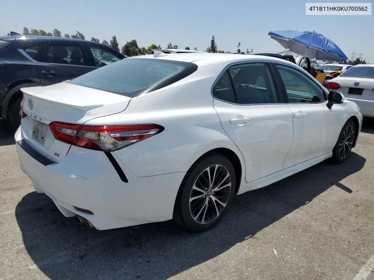2019 Toyota Camry L VIN: 4T1B11HK0KU700562 Lot: 62881735