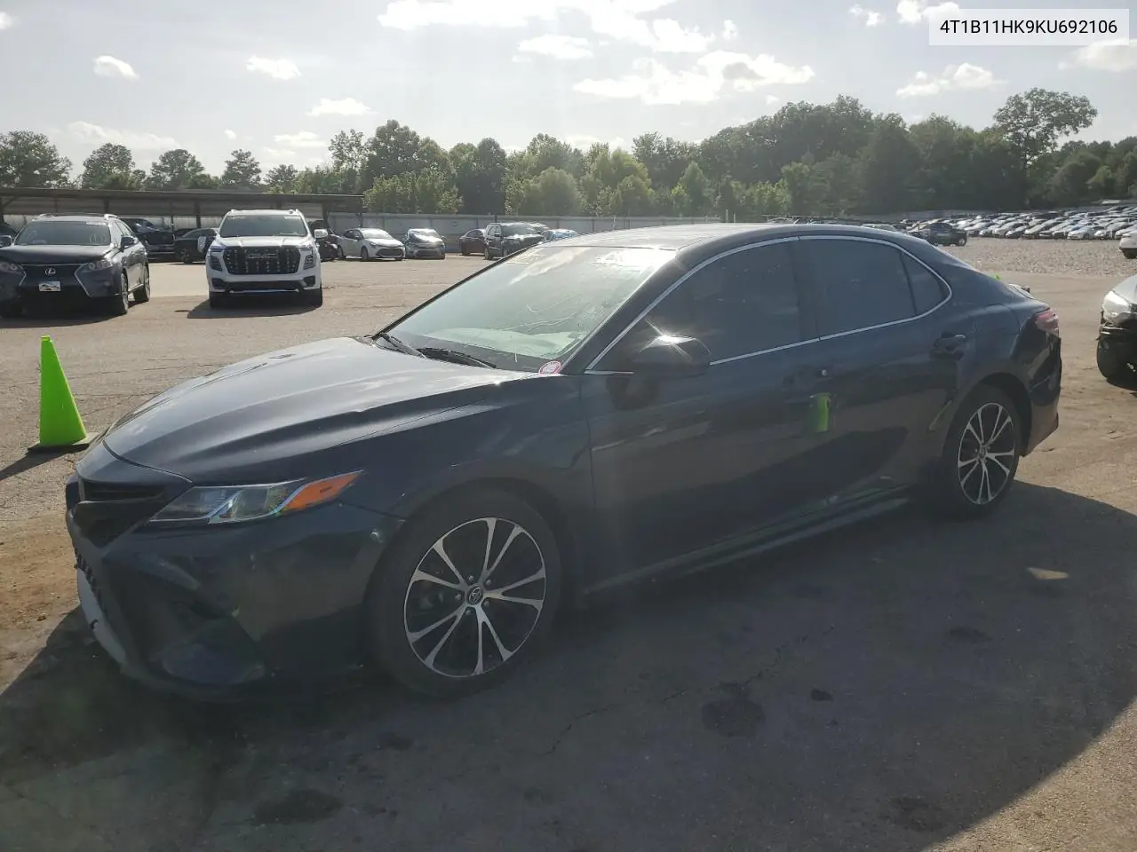 2019 Toyota Camry L VIN: 4T1B11HK9KU692106 Lot: 62965595