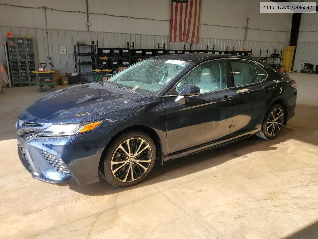 2020 Toyota Camry Se VIN: 4T1J11AKXLU986542 Lot: 56256085
