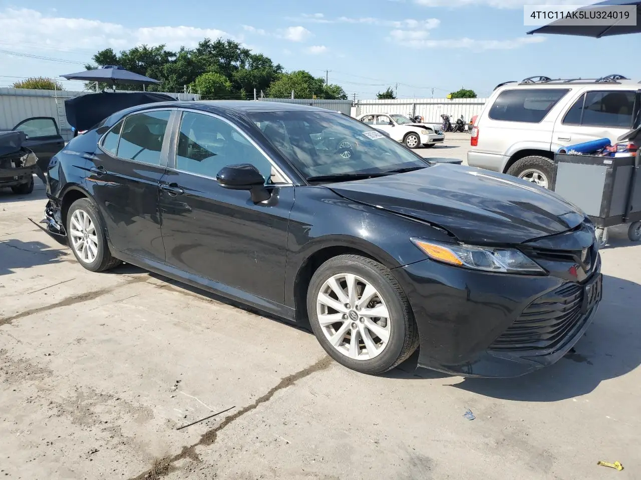 2020 Toyota Camry Le VIN: 4T1C11AK5LU324019 Lot: 56784825