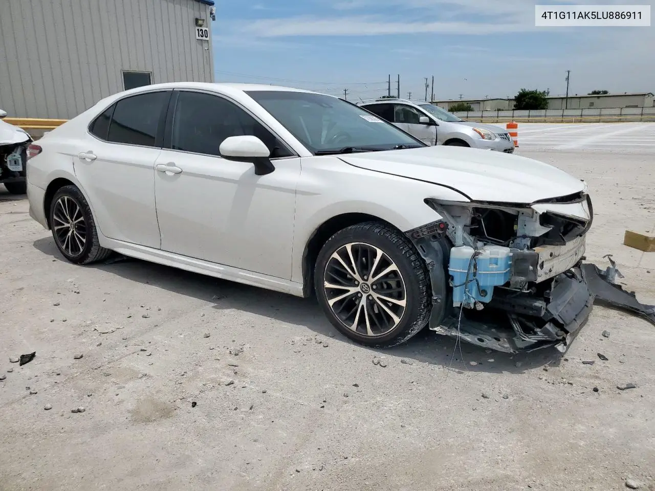 2020 Toyota Camry Se VIN: 4T1G11AK5LU886911 Lot: 57068585